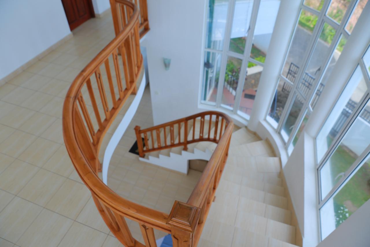 Mountain View Bungalow Канди Экстерьер фото