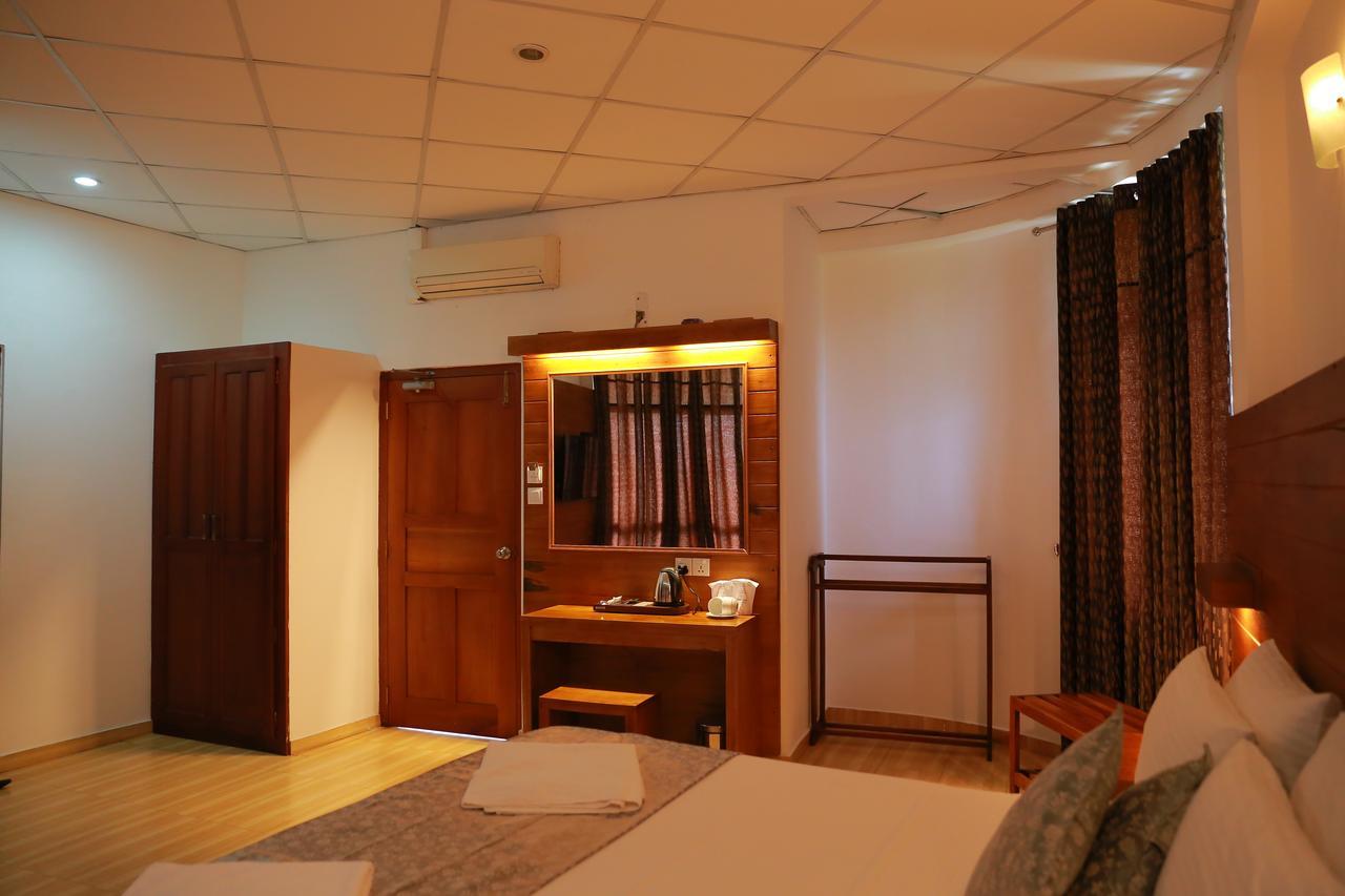 Mountain View Bungalow Канди Экстерьер фото
