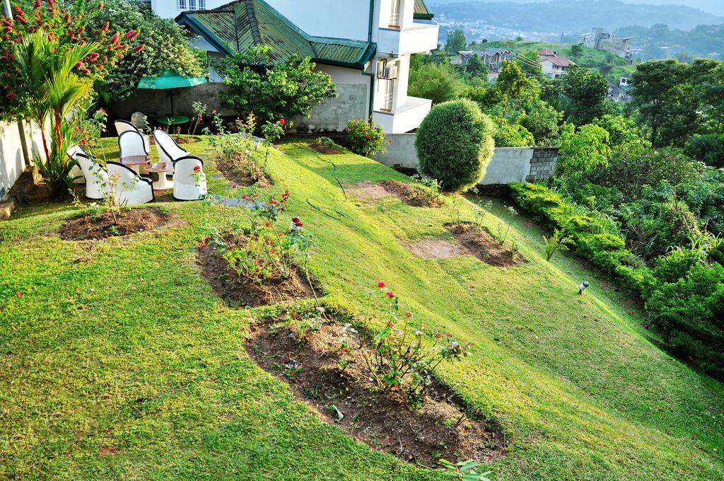 Mountain View Bungalow Канди Экстерьер фото