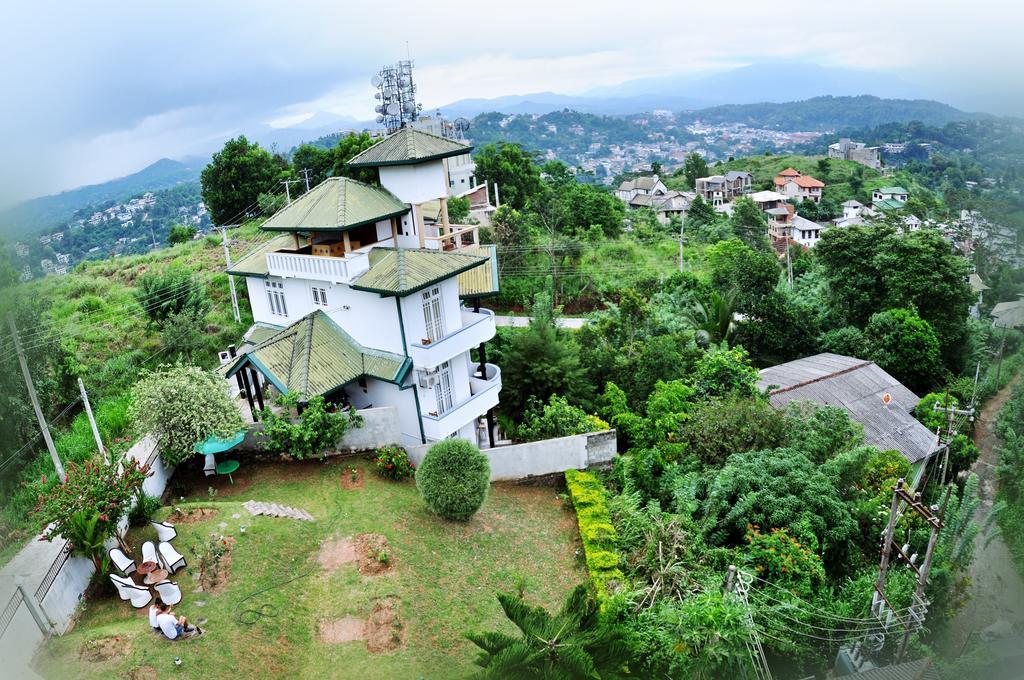 Mountain View Bungalow Канди Экстерьер фото