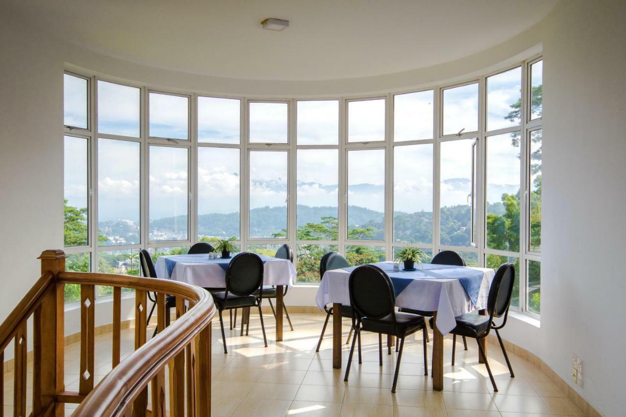Mountain View Bungalow Канди Экстерьер фото